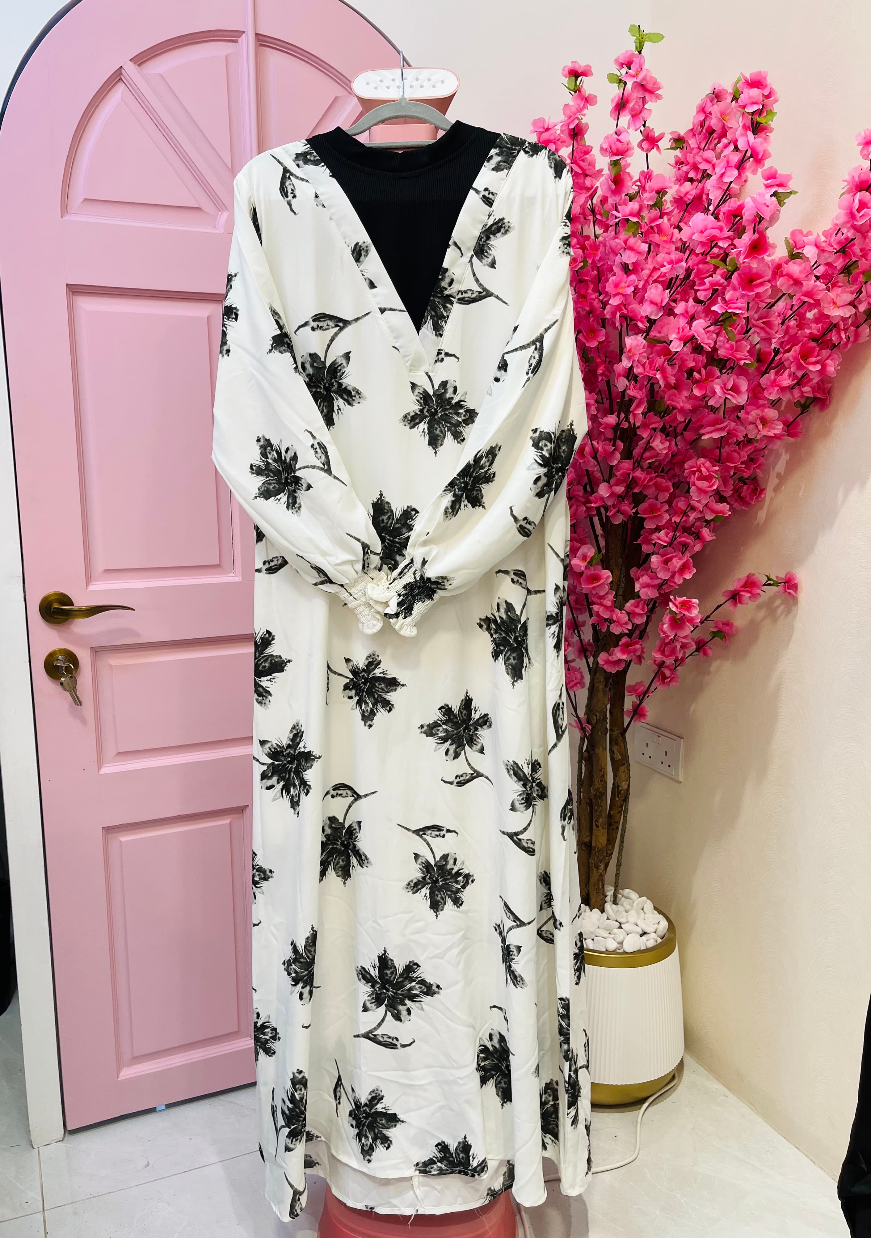 FREE SIZE GOWN